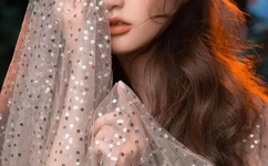 在把腿张大点我就可以吃到扇贝了